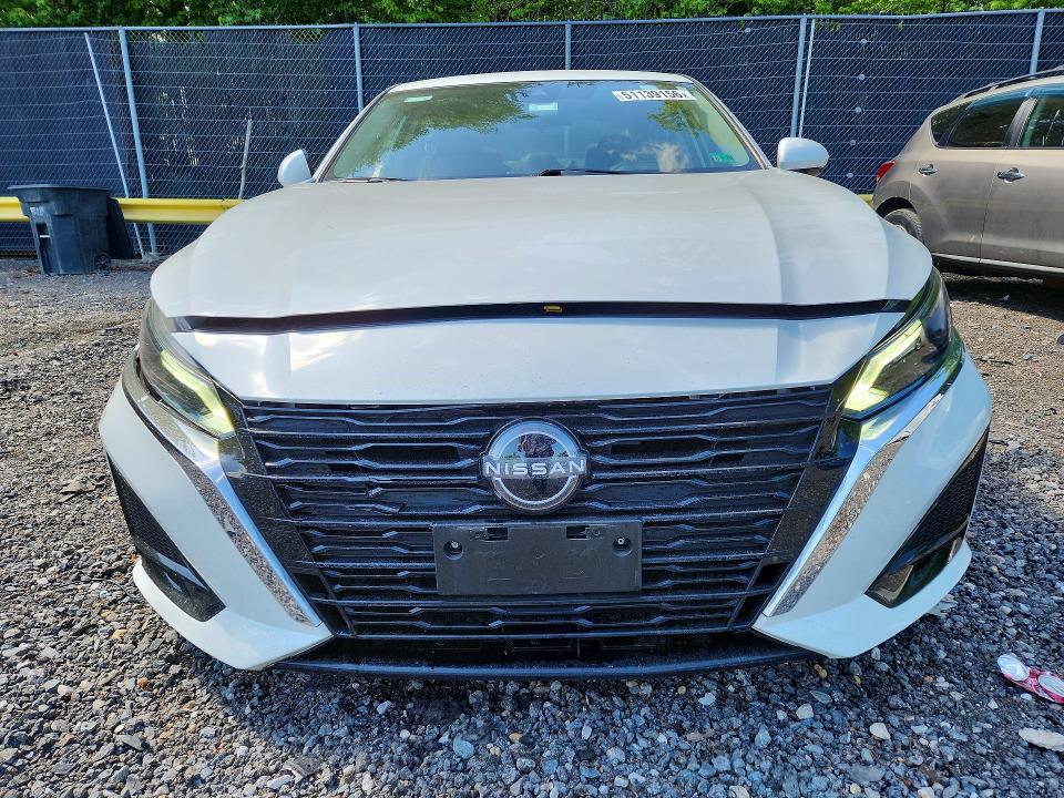 Продажа на аукционе авто 2023 Nissan Altima, vin: 1N4BL4DV9PN414149, номер лота: 51139156