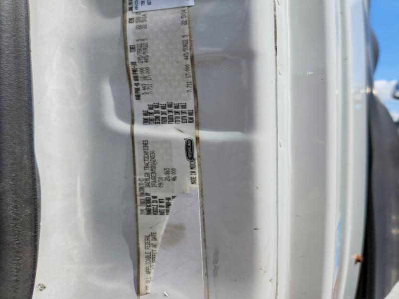 Auction sale of the 2011 Freightliner Cascadia, vin: 1FUJGEDV5BSAZ4530, lot number: 50909836