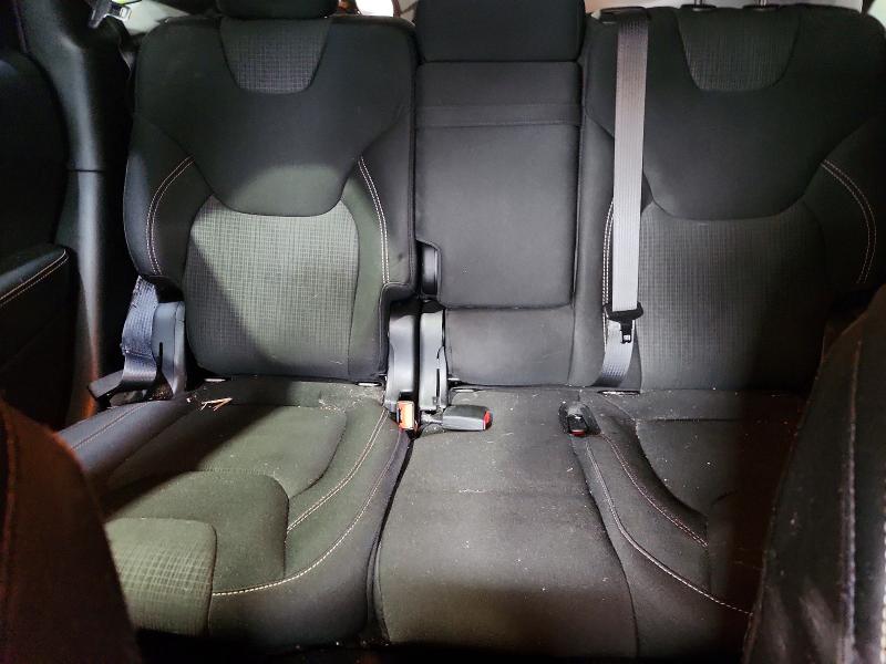 Продажа на аукционе авто 2015 Jeep Cherokee, vin: 1C4PJMCB6FW667421, номер лота: 49952576
