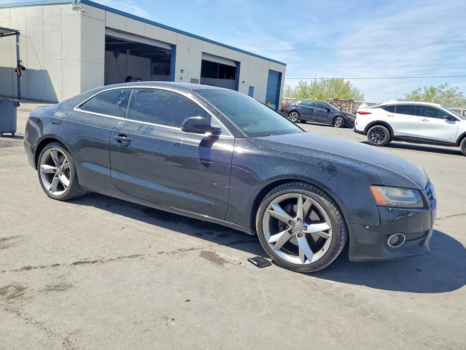 Продаж на аукціоні авто 2011 Audi A5, vin: WAULFAFR1BA075369, номер лоту: 50444896