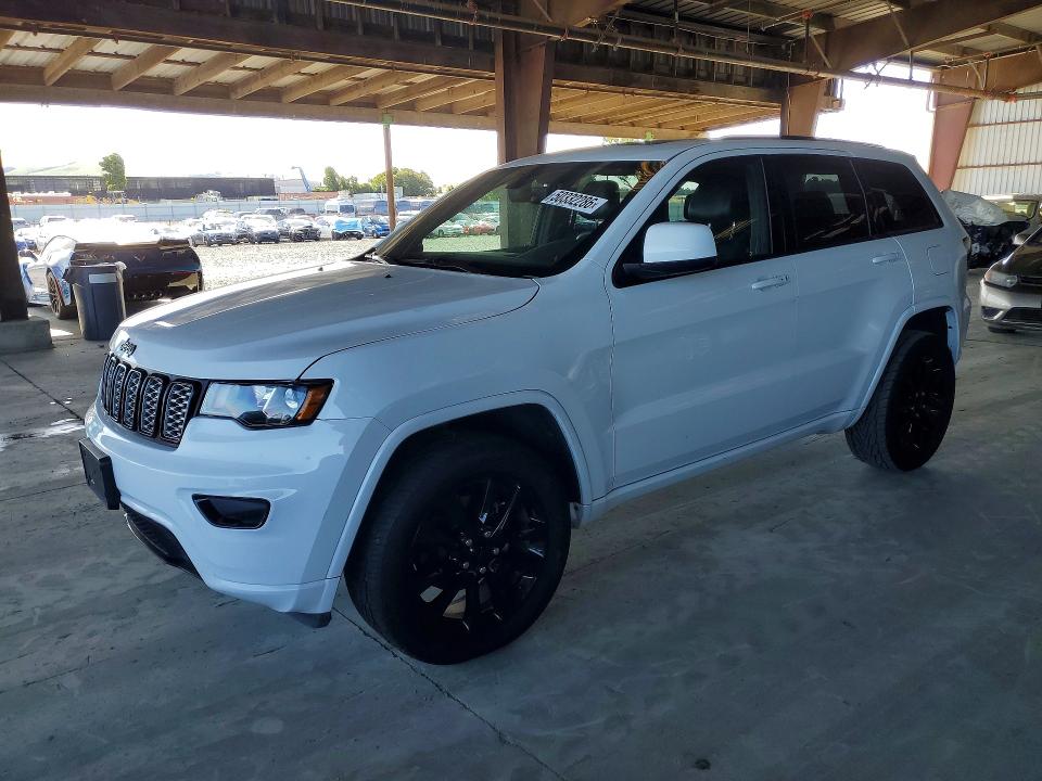 50332286 :رقم المزاد ، 1C4RJFAG6JC486882 vin ، 2018 Jeep Grand Cherokee مزاد بيع