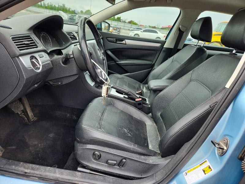 50992956 :رقم المزاد ، 1VWBN7A34DC002900 vin ، 2013 Volkswagen Passat مزاد بيع