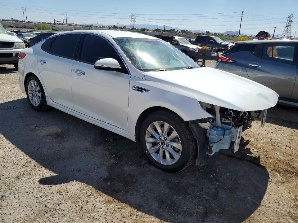 Продажа на аукционе авто 2016 Kia Optima, vin: 5XXGU4L38GG120458, номер лота: 50670236