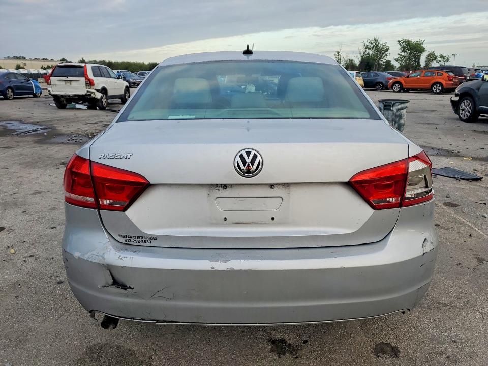 Продаж на аукціоні авто 2013 Volkswagen Passat, vin: 1VWAH7A33DC140107, номер лоту: 48787026