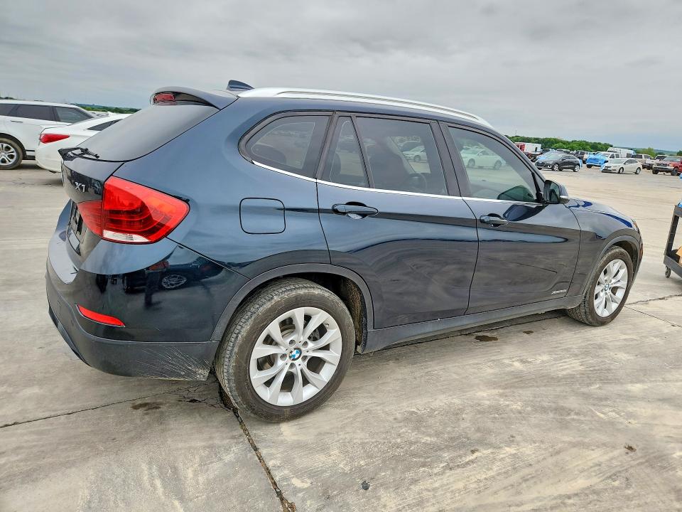 52049186 :رقم المزاد ، WBAVL1C57EVY17810 vin ، 2014 Bmw X1 مزاد بيع