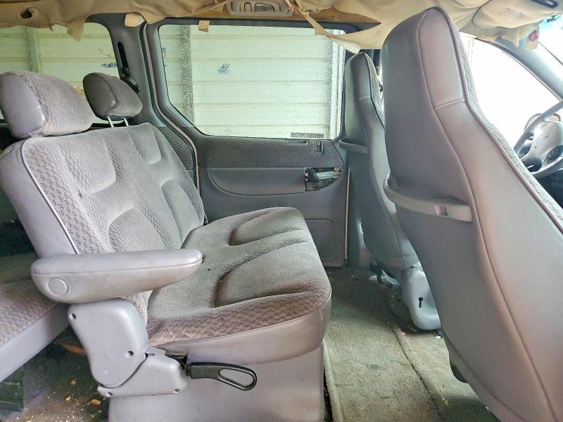 Продажа на аукционе авто 2000 Chrysler Grand Voyager, vin: 1C4GJ44G5YB803736, номер лота: 50902446