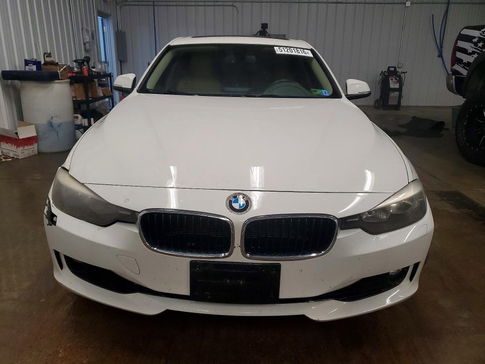 Продажа на аукционе авто 2013 Bmw 328, vin: WBA3B3C57DF145763, номер лота: 51201816