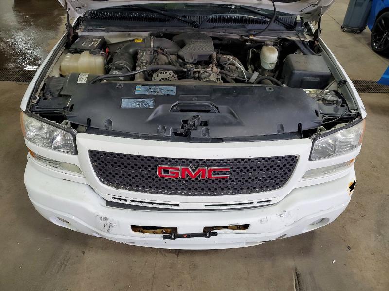 48849976 :رقم المزاد ، 1GTHK23286F130071 vin ، 2006 Gmc Sierra مزاد بيع
