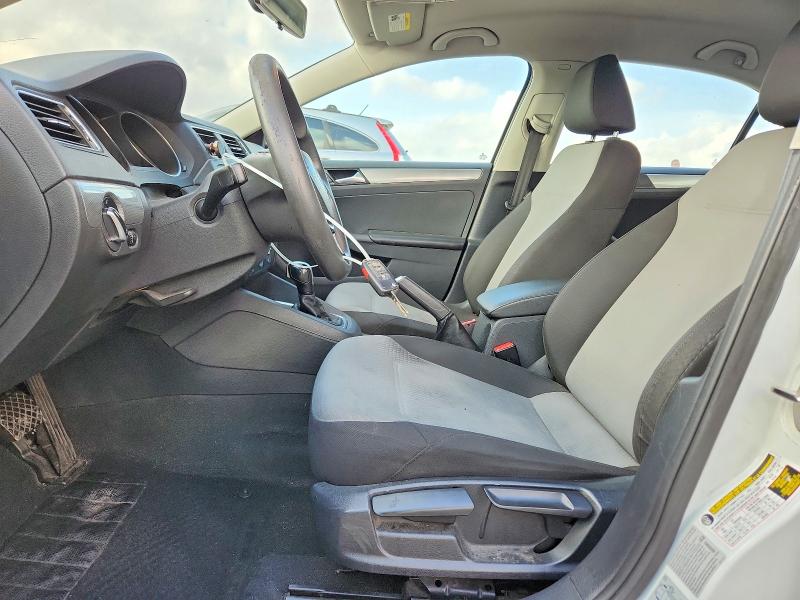 48297616 :رقم المزاد ، 3VW2B7AJ3HM249482 vin ، 2017 Volkswagen Jetta مزاد بيع