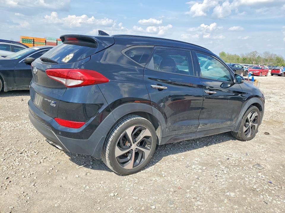 51150426 :رقم المزاد ، KM8J3CA29GU061603 vin ، 2016 Hyundai Tucson مزاد بيع