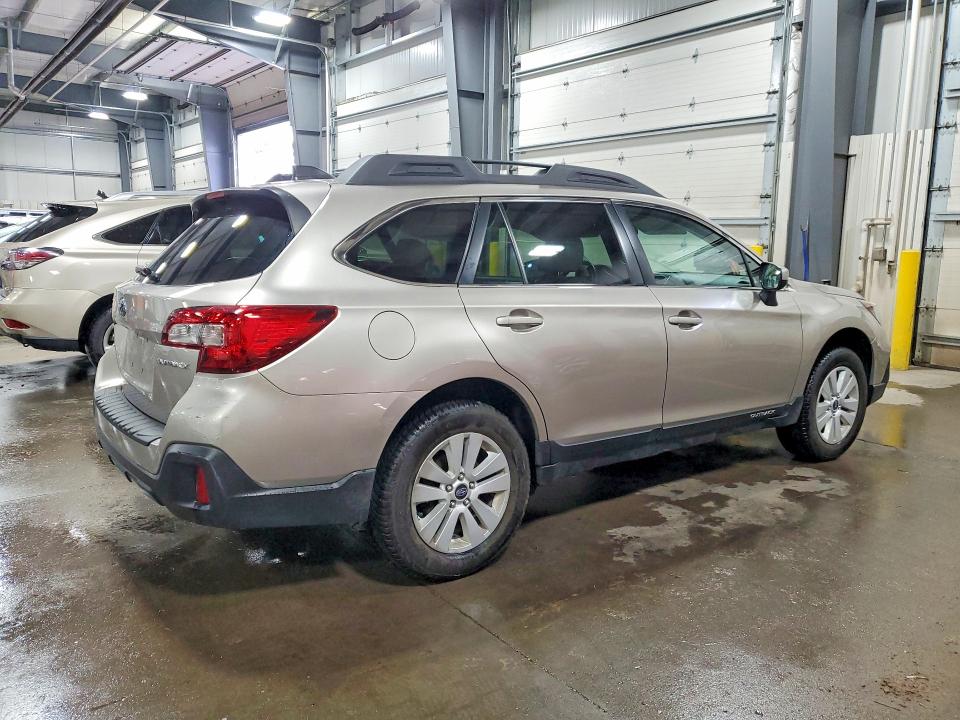 Продаж на аукціоні авто 2018 Subaru Outback, vin: 4S4BSACC6J3356656, номер лоту: 48516666