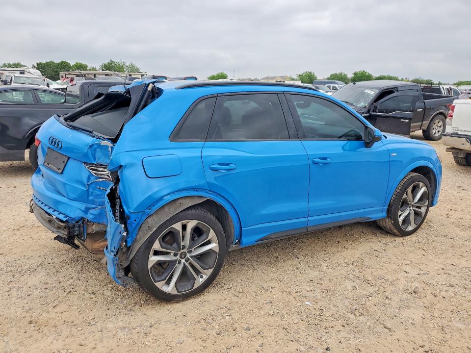 2021 Audi Q3 მანქანა იყიდება აუქციონზე, vin: WA1DECF38M1147215, აუქციონის ნომერი: 50352276