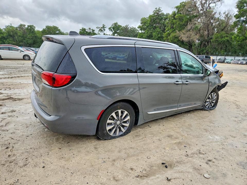 49273876 :رقم المزاد ، 2C4RC1EG3LR217630 vin ، 2020 Chrysler Pacifica مزاد بيع