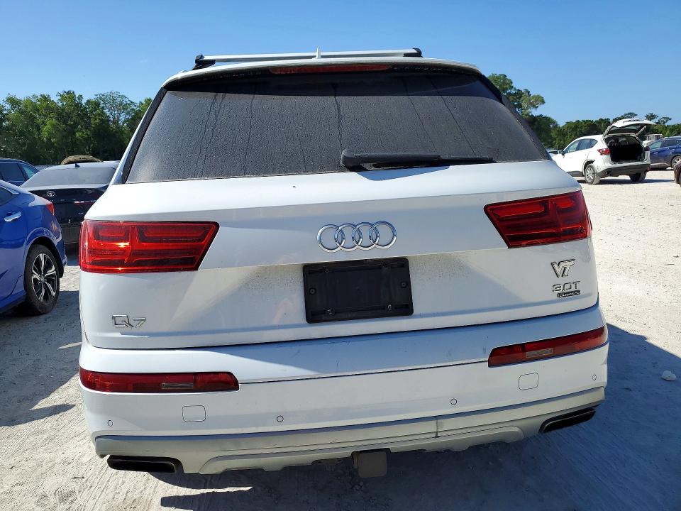 2018 Audi Q7 მანქანა იყიდება აუქციონზე, vin: WA1LAAF76JD019600, აუქციონის ნომერი: 49914906