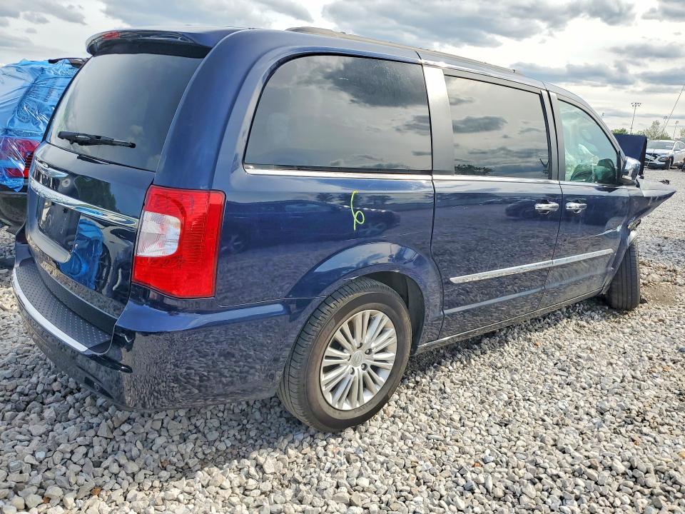 50669286 :رقم المزاد ، 2C4RC1CG9FR583647 vin ، 2015 Chrysler Town & Country مزاد بيع