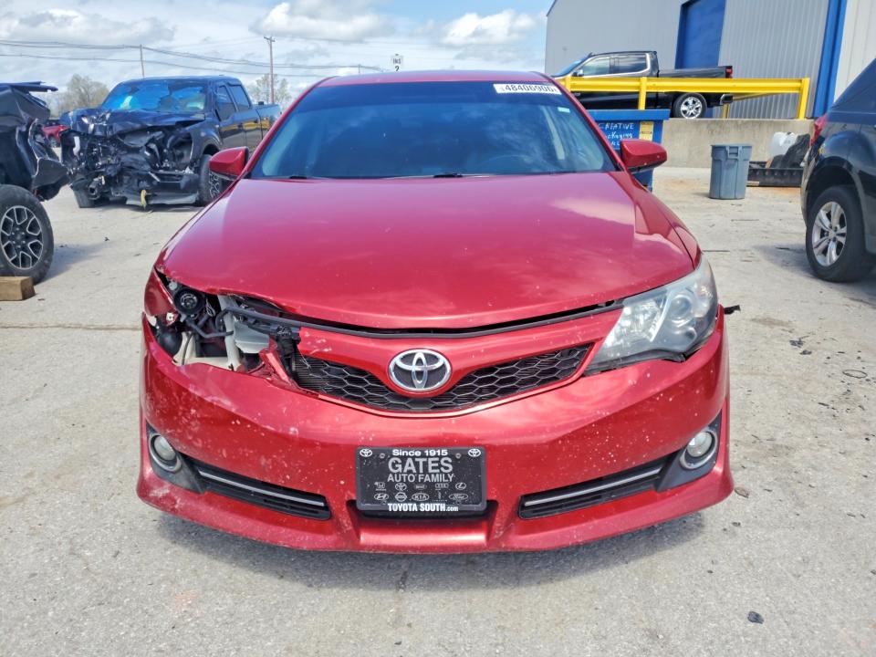 48406906 :رقم المزاد ، 4T1BF1FK6DU693320 vin ، 2013 Toyota Camry مزاد بيع