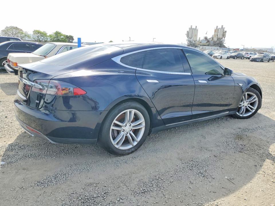 Продаж на аукціоні авто 2014 Tesla Model S, vin: 5YJSA1S12EFP32933, номер лоту: 48305576