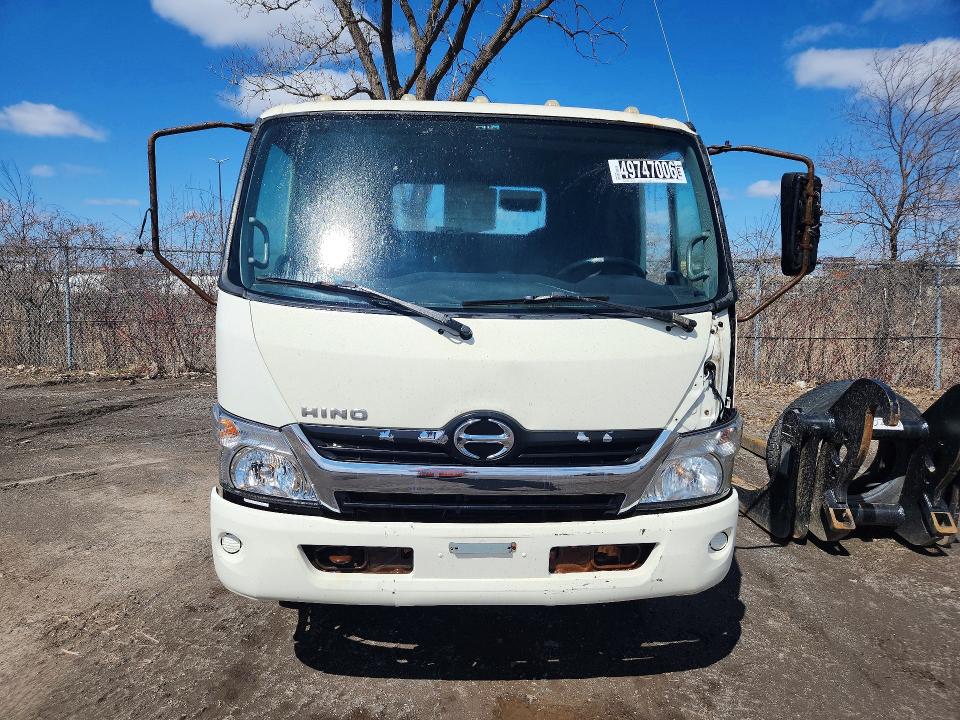 49747006 :رقم المزاد ، 2AYSDM2H5G1001188 vin ، 2016 Hino 195 مزاد بيع