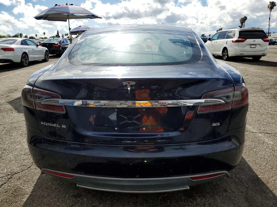 Продажа на аукционе авто 2015 Tesla Model S, vin: 5YJSA1H14FF080616, номер лота: 50836136