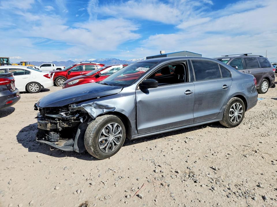 48928746 :رقم المزاد ، 3VW267AJXGM399480 vin ، 2016 Volkswagen Jetta مزاد بيع