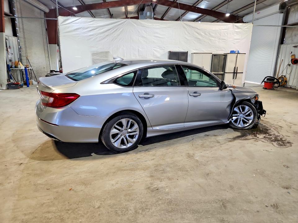 Auction sale of the 2020 Honda Accord, vin: 1HGCV1F17LA063066, lot number: 49648726