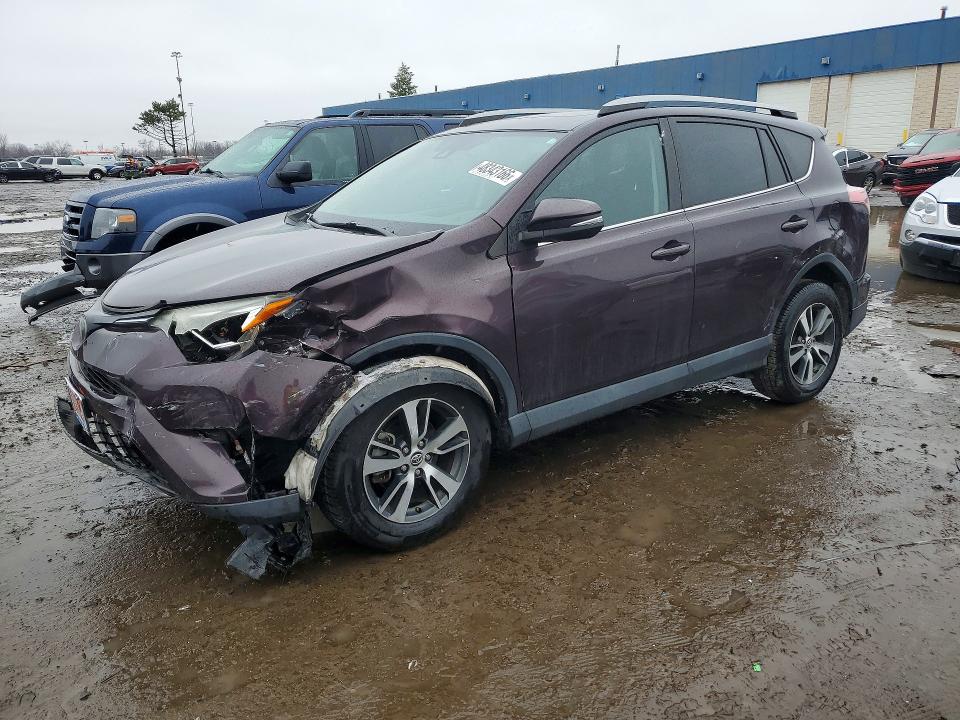 48343166 :رقم المزاد ، 2T3WFREV8JW492954 vin ، 2018 Toyota Rav4 مزاد بيع