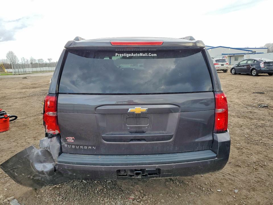 Продаж на аукціоні авто 2017 Chevrolet Suburban, vin: 1GNSKHKC7HR388111, номер лоту: 49802896