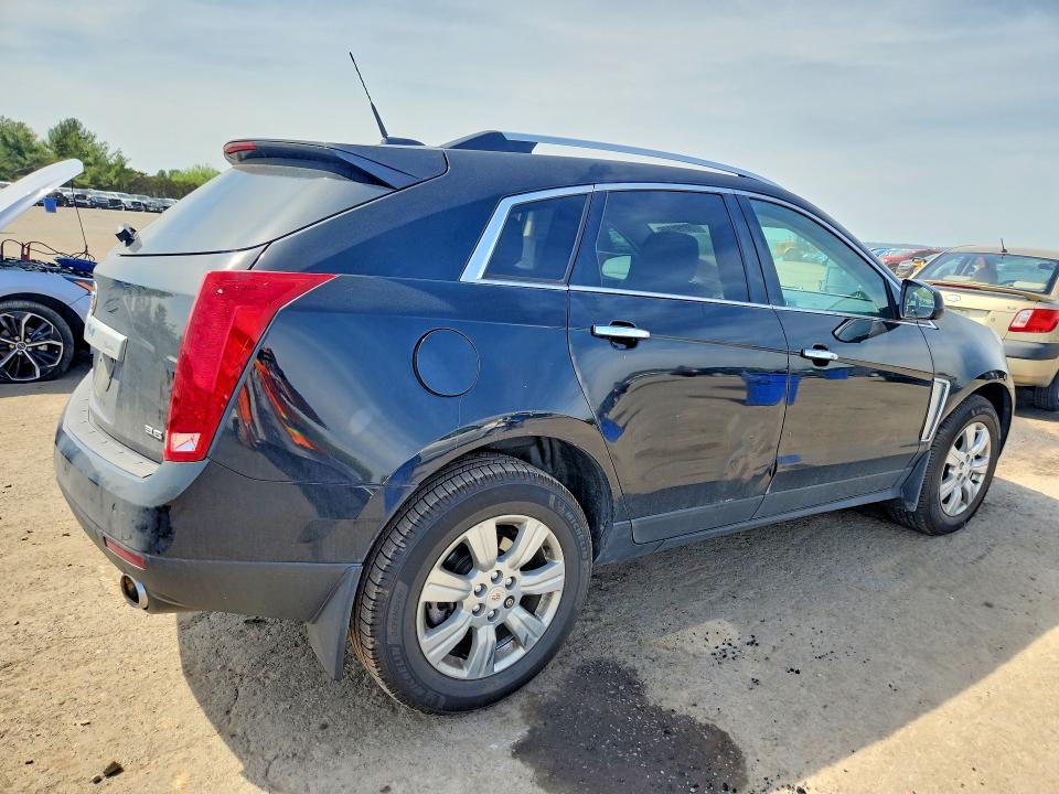 50191346 :رقم المزاد ، 3GYFNBE39GS552152 vin ، 2016 Cadillac Srx مزاد بيع