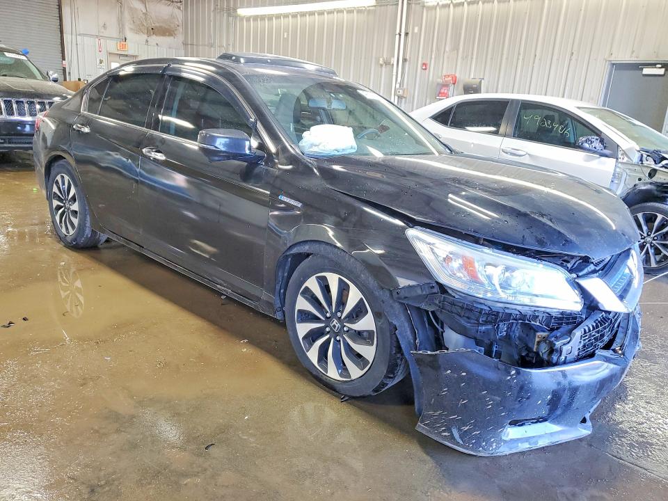 49161636 :رقم المزاد ، 1HGCR6F76FA006366 vin ، 2015 Honda Accord مزاد بيع