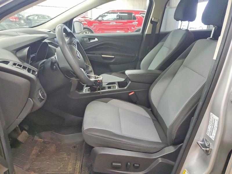 2017 Ford Escape მანქანა იყიდება აუქციონზე, vin: 1FMCU0GD7HUD34648, აუქციონის ნომერი: 51796926