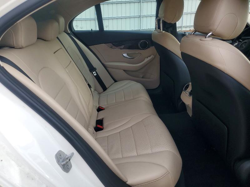 2016 Mercedes-benz C მანქანა იყიდება აუქციონზე, vin: WDDWF4JB5GR150438, აუქციონის ნომერი: 51158446