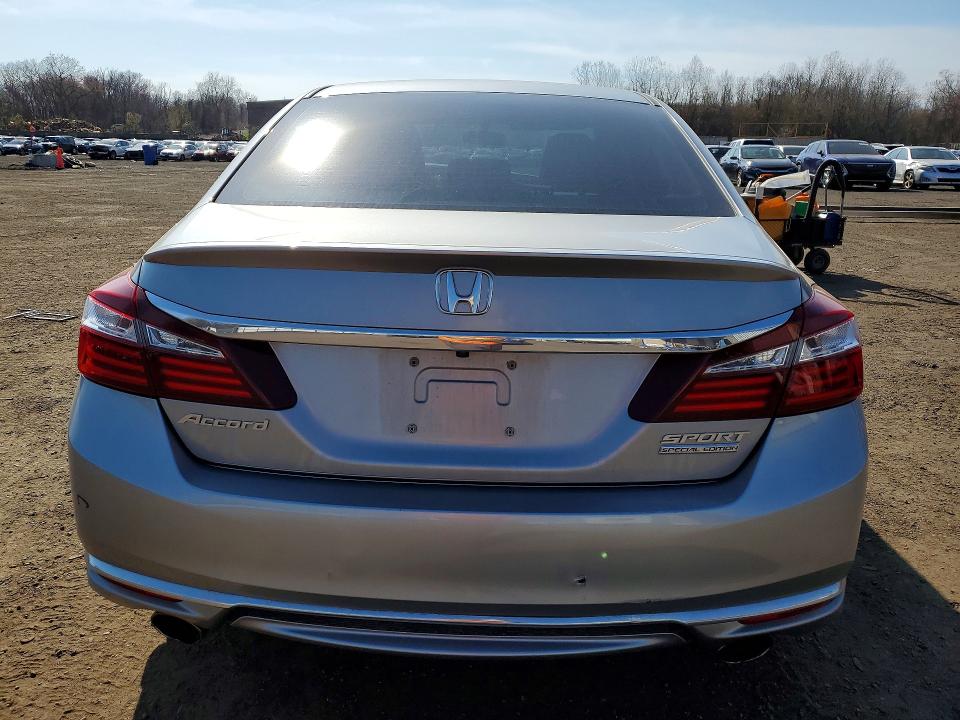 Продаж на аукціоні авто 2017 Honda Accord, vin: 1HGCR2F16HA191963, номер лоту: 49594806