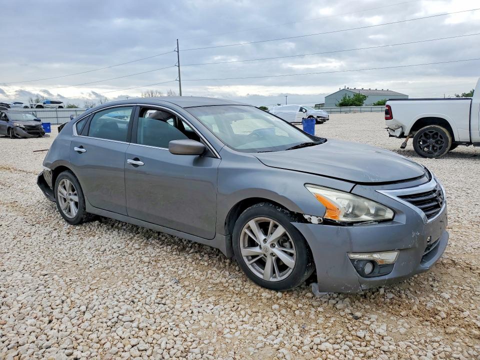 2014 Nissan Altima S მანქანა იყიდება აუქციონზე, vin: 1N4AL3AP8EC318548, აუქციონის ნომერი: 48765856