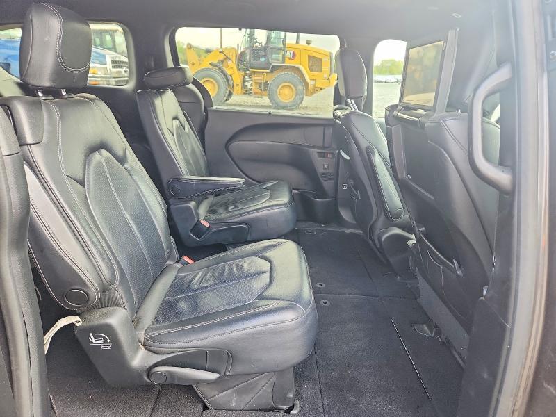 2018 Chrysler Pacifica მანქანა იყიდება აუქციონზე, vin: 2C4RC1EG5JR332744, აუქციონის ნომერი: 49988706