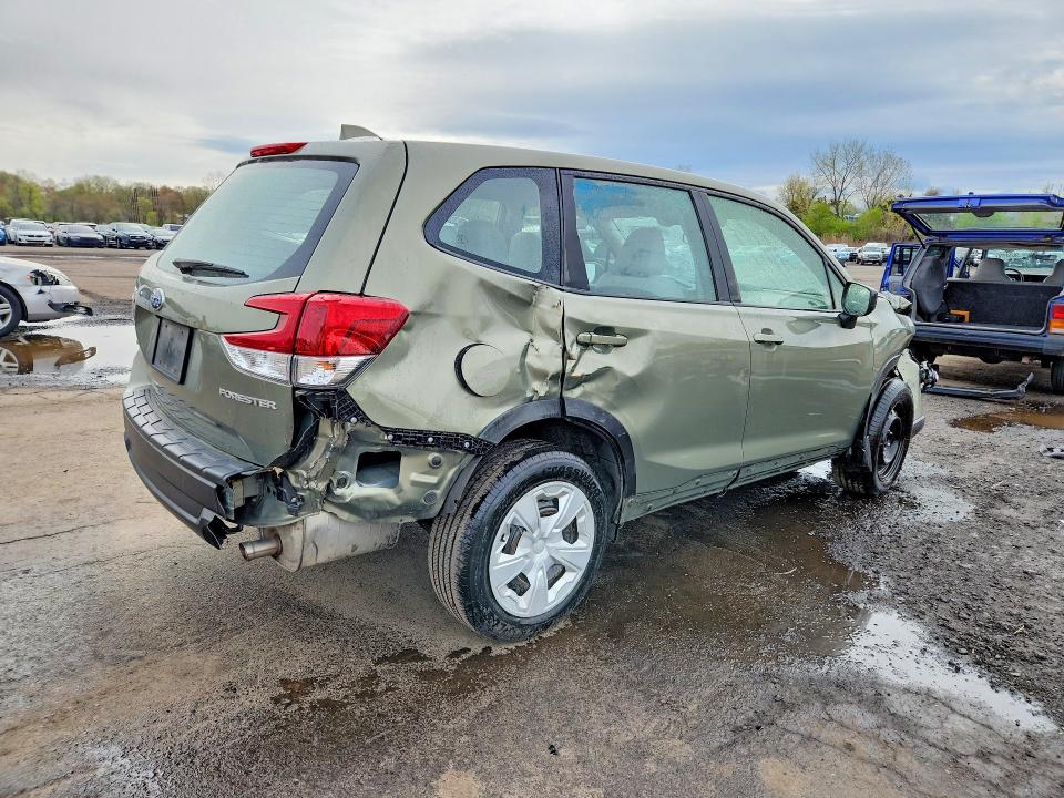 Продажа на аукционе авто 2021 Subaru Forester, vin: JF2SKAAC6MH489367, номер лота: 49147526