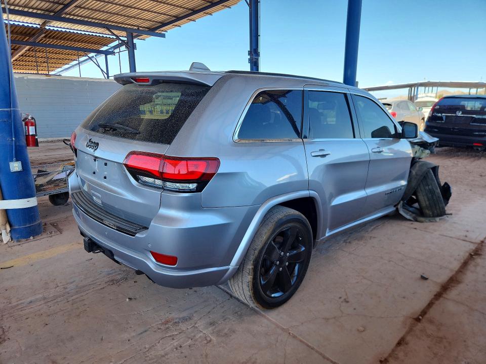 Продаж на аукціоні авто 2015 Jeep Grand Cherokee, vin: 1C4RJFAG2FC941945, номер лоту: 48991776