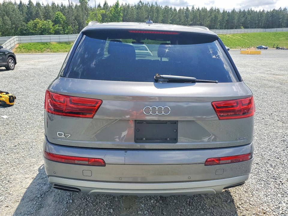 Продажа на аукционе авто 2017 Audi Q7, vin: WA1AHAF7XHD037241, номер лота: 51966066