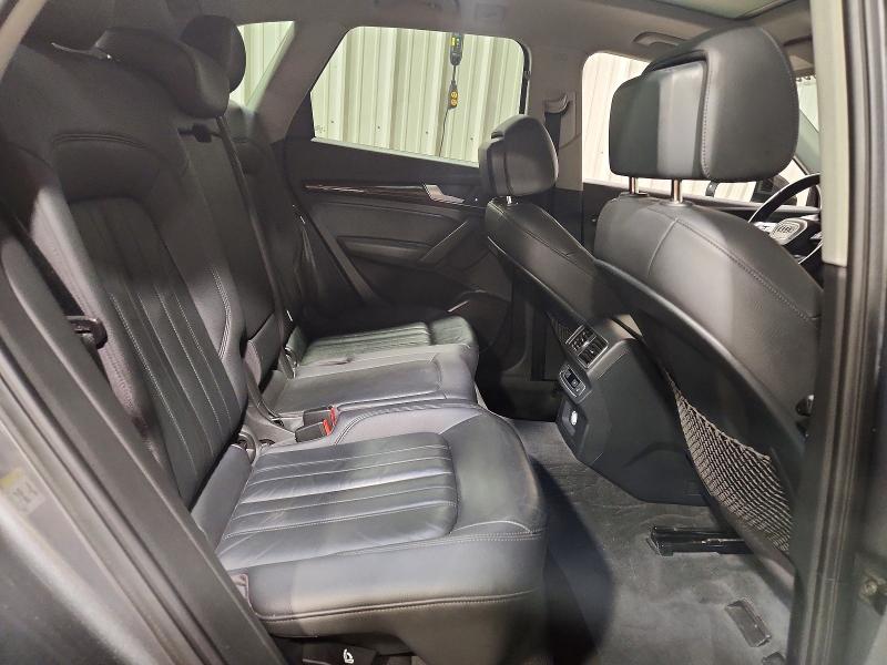 50549686 :رقم المزاد ، WA1BNAFY1J2016737 vin ، 2018 Audi Q5 مزاد بيع