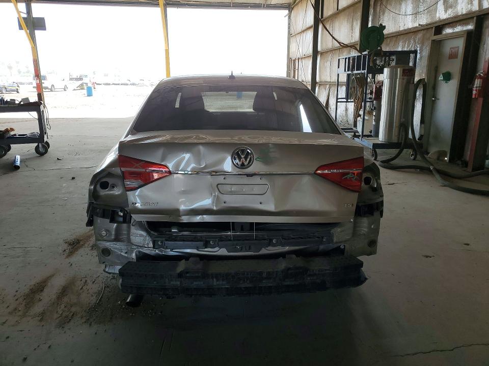 Продажа на аукционе авто 2016 Volkswagen Passat, vin: 1VWAT7A35GC020893, номер лота: 51140426