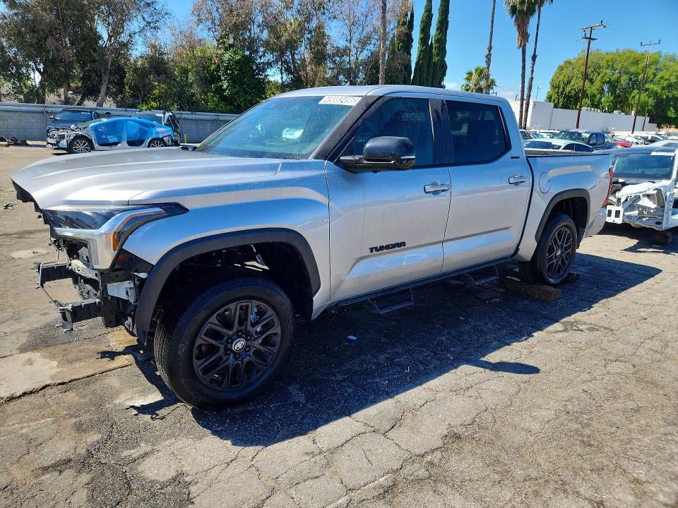 Продаж на аукціоні авто 2025 Toyota Tundra, vin: 5TFWA5DB7SX271860, номер лоту: 49882496