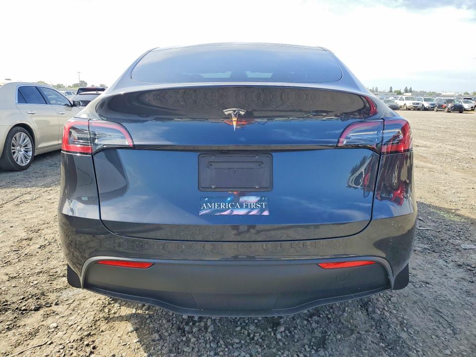 50799546 :رقم المزاد ، 7SAYGDED2RF046450 vin ، 2024 Tesla Model Y مزاد بيع