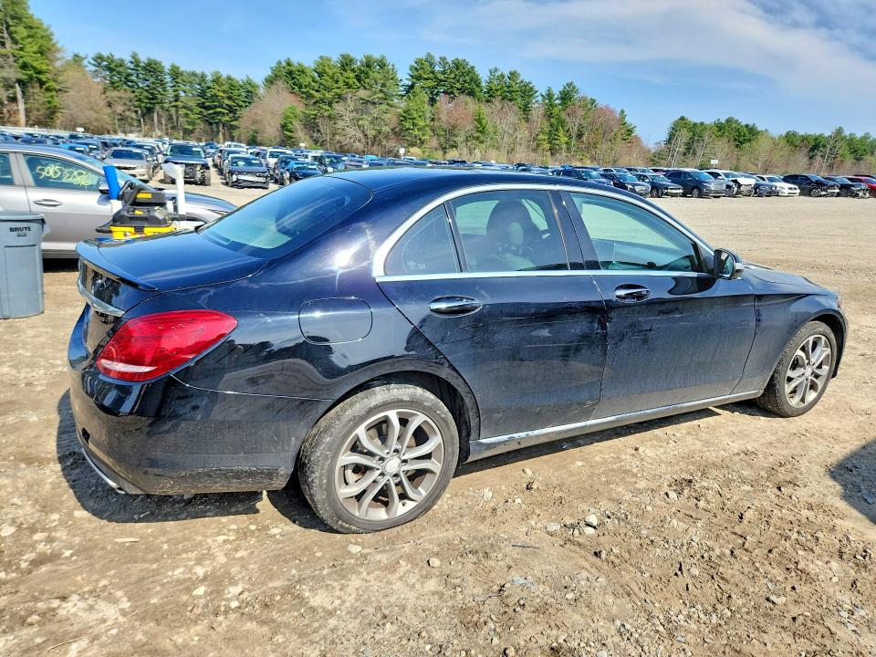 50091156 :رقم المزاد ، 55SWF4KB6GU111046 vin ، 2016 Mercedes-benz C مزاد بيع