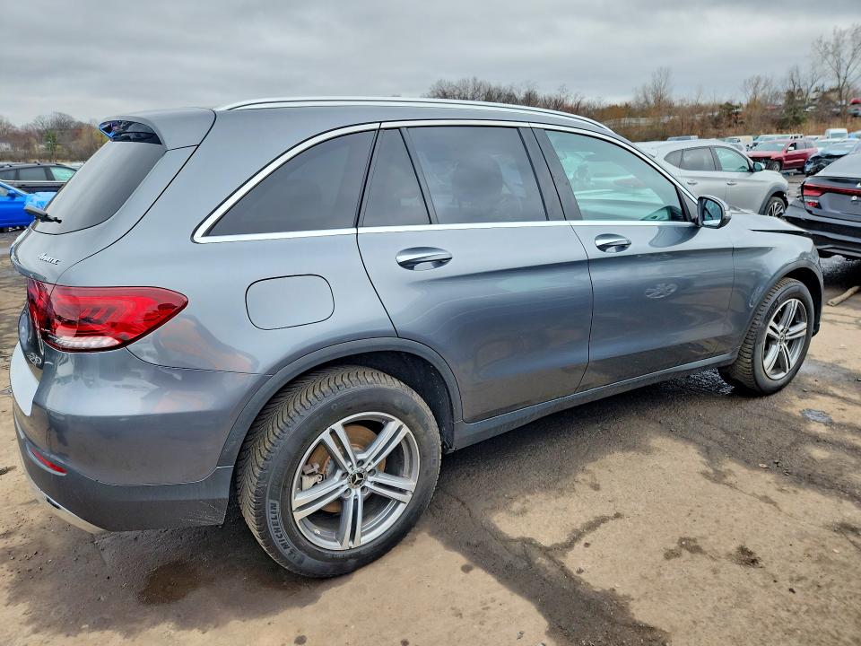 48667726 :رقم المزاد ، W1N0G8EB4LF840054 vin ، 2020 Mercedes-benz Glc مزاد بيع
