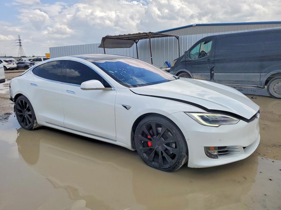 Продажа на аукционе авто 2019 Tesla Model S, vin: 5YJSA1E46KF337297, номер лота: 49835296