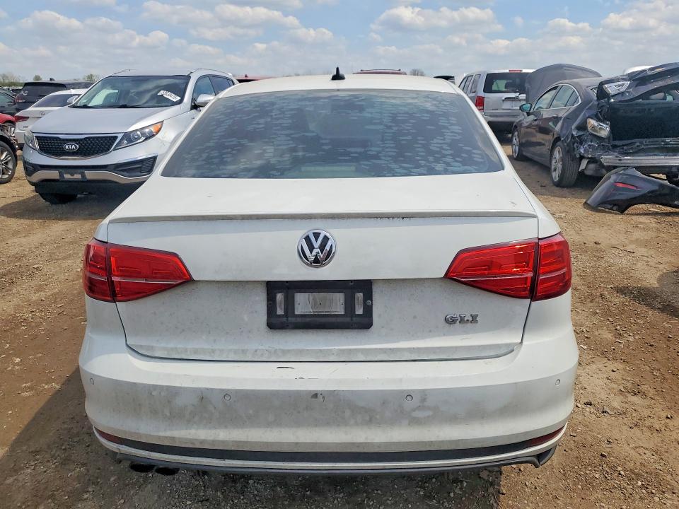 50943226 :رقم المزاد ، 3VW4T7AJ9GM335920 vin ، 2016 Volkswagen Jetta مزاد بيع