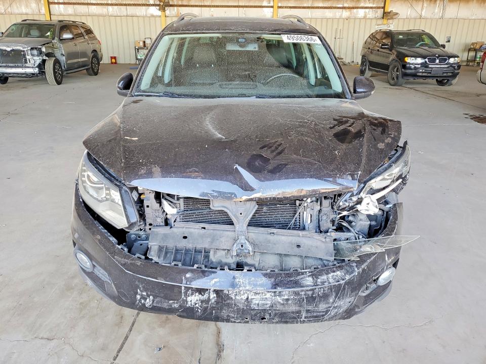 49506366 :رقم المزاد ، WVGAV7AXXGW598756 vin ، 2016 Volkswagen Tiguan مزاد بيع