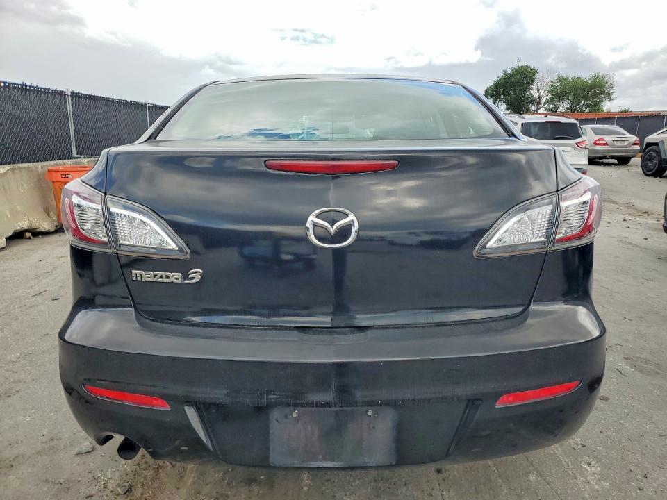 2013 Mazda Mazda3 მანქანა იყიდება აუქციონზე, vin: JM1BL1TF5D1777330, აუქციონის ნომერი: 48313496