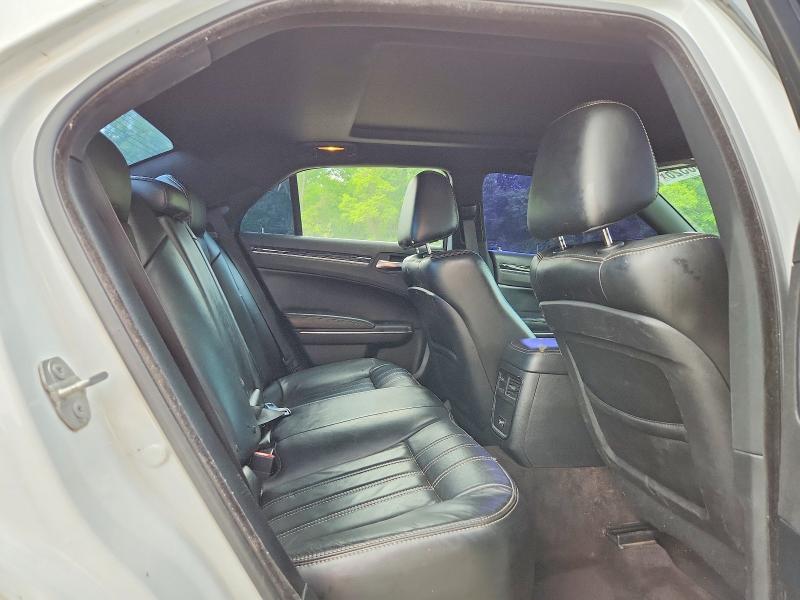 Продажа на аукционе авто 2018 Chrysler 300, vin: 2C3CCABG3JH240035, номер лота: 51088326