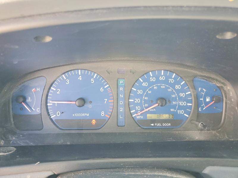 2002 Toyota Sienna მანქანა იყიდება აუქციონზე, vin: 4T3ZF13CX2U492777, აუქციონის ნომერი: 49620416