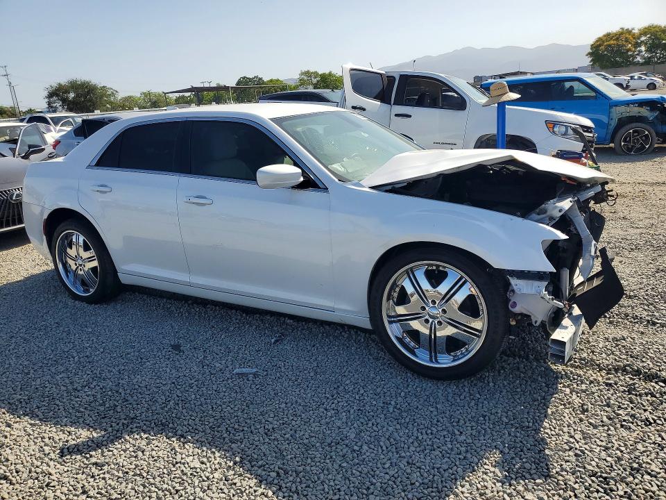 50322276 :رقم المزاد ، 2C3CCAAG2FH853451 vin ، 2015 Chrysler 300 مزاد بيع